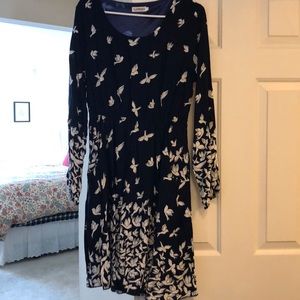 Gorgeous bird patterned navy blue dress